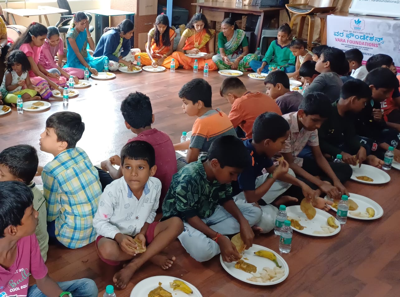 Children waiting for food